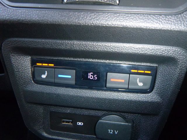 Fahrzeugabbildung Volkswagen Tiguan IQ.DRIVE 2,0 TDI >AUT/NAV/KAM/SHZ/PDC<