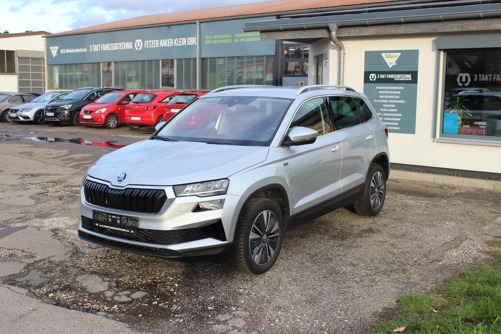 Skoda Karoq Drive 1,5 TSi DSG +LED+CAM+Winter Plus