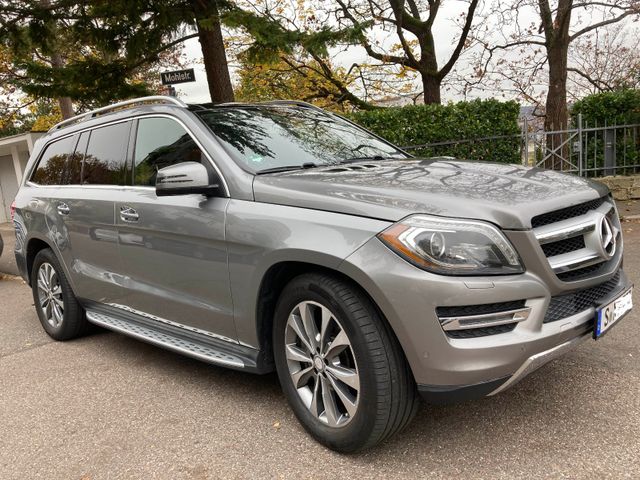 Mercedes-Benz 4-M, V-6, 7-G, 360°KAM, 7 SITZE, PANORAMA