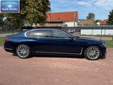 BMW 750Ld xDrive G12 / Lang / Mega Voll / TOP - BMW 750: Ld