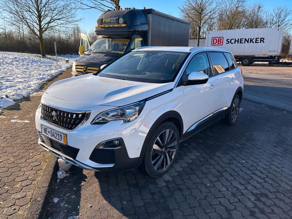 Image of Peugeot 5008