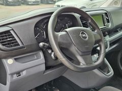 Fahrzeugabbildung Vivaro Kombi L