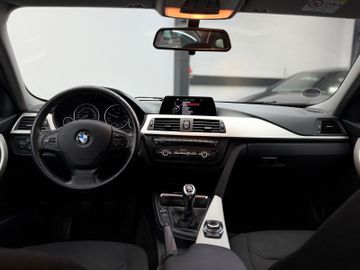 BMW 320 - 12