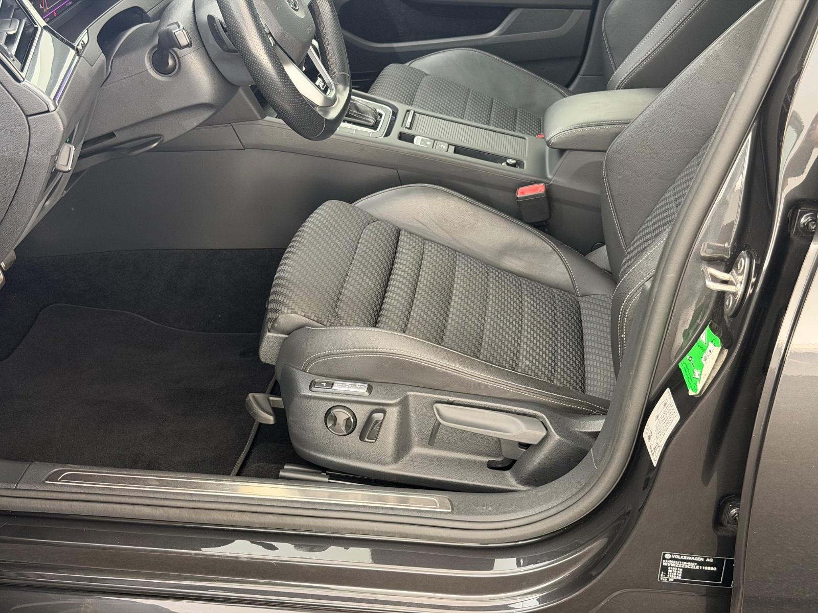 Volkswagen Passat 2.0 TDI*R LINE*LED-R.KAM-PANO-ACC, миниатюра 25