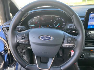 Bild 7 Ford Fiesta Active KLIMA WINTERPAKET