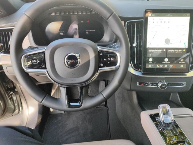 VOLVO XC 90 (Bild 12 von Array)