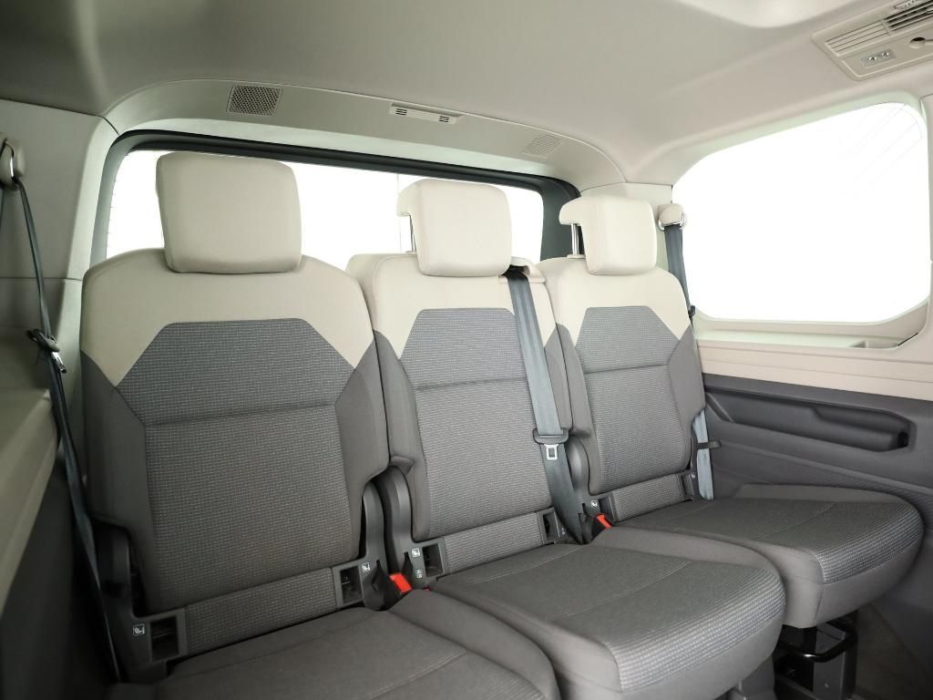 T7 Multivan 2.0 TDI NAV,STHZ,IQL,PANO.