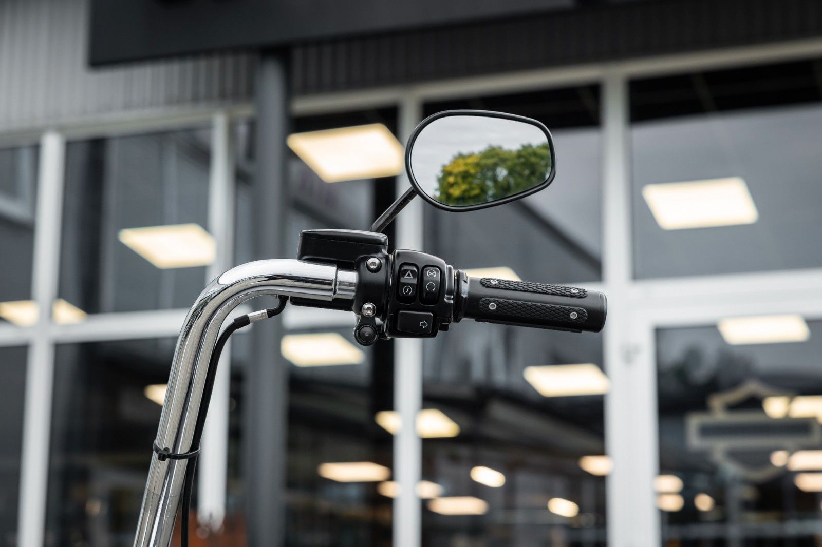 Fahrzeugabbildung Harley-Davidson FXSB Breakout 103 - Kesstech/ Fehling ApeLenker