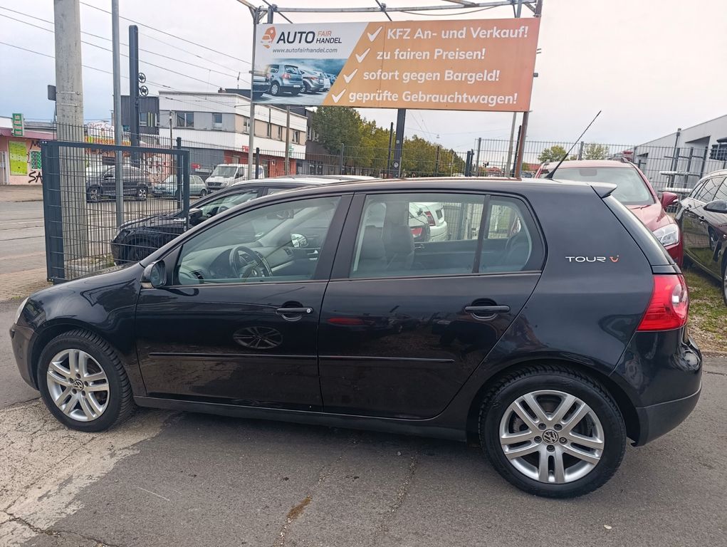 Volkswagen Golf V Lim. Tour*KLIMA-A*PDC*SITZH*TEMPOMAT*ISOF