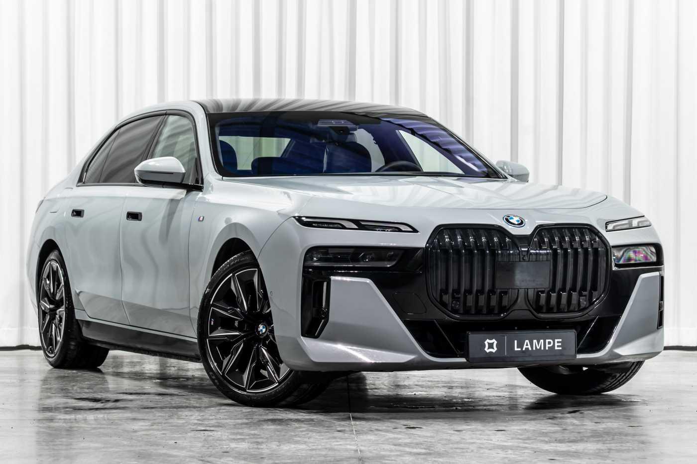 BMW i7 xDrive60 M Sport Pro Individual Massage HUD A
