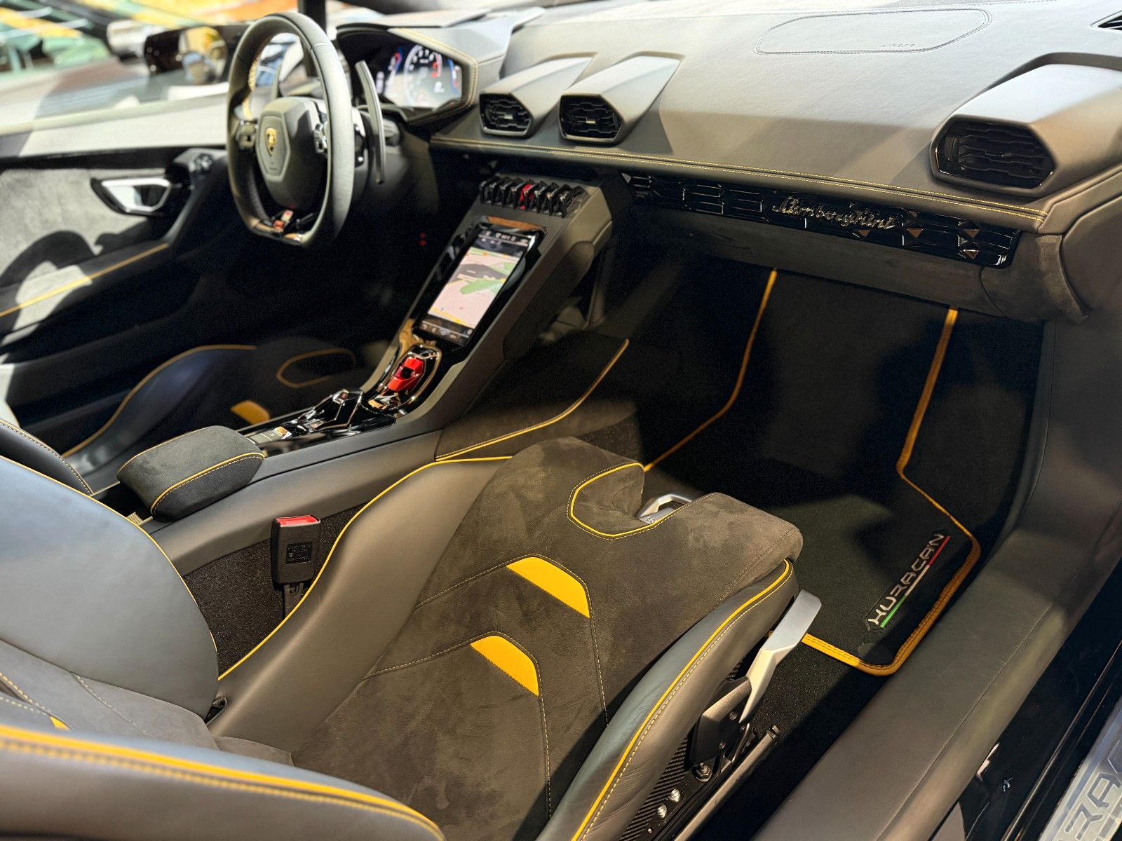 LAMBORGHINI Huracan Huracán EVO Garantie 02/28 Lift/MwSt/Carbonsitze – Ansicht 31