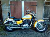 Honda VT 1100 C2 ACE  - HONDA CHOPPER C 1100 VT