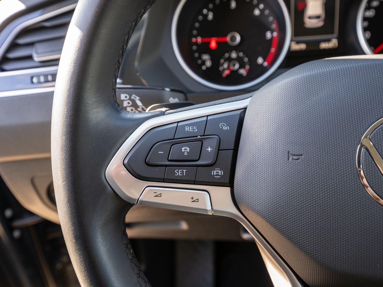 Volkswagen Tiguan - Bild 18