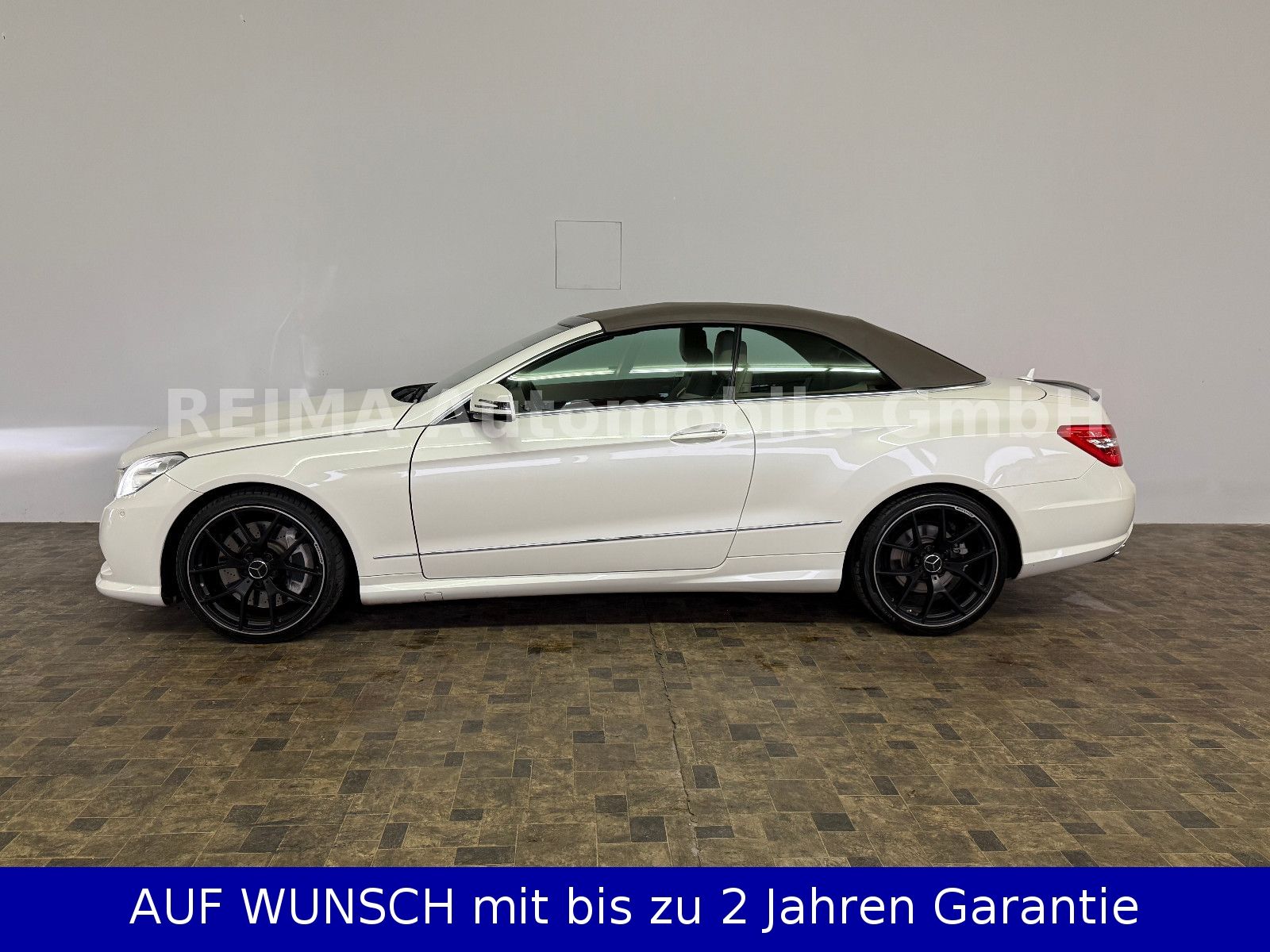 Fahrzeugabbildung Mercedes-Benz E 500 CGI Cabrio BlueEfficiency, AMG Line