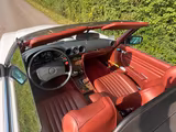Mercedes-Benz SL 560 - weiße Mercedes-Benz SL 560