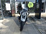 BMW R1200R - BMW 2011 R1200R