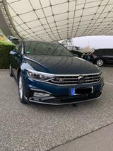 Volkswagen Passat Variant 2.0 TSI DSG Elegance R-Line - Volkswagen Passat Variant: Von Privat