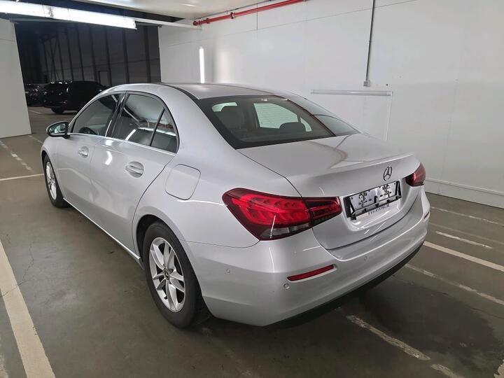 Mercedes-Benz A 180 Limousine d DCT Business Solution 85kW,LED