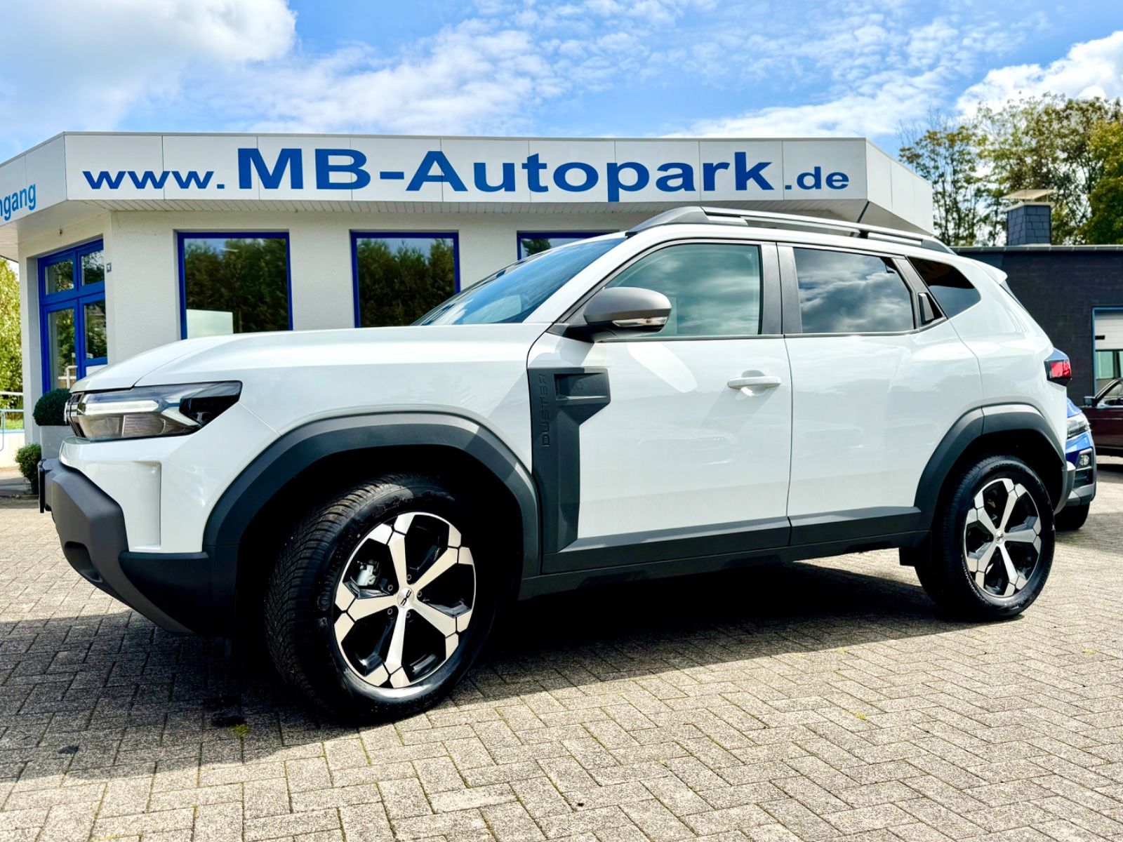 Dacia Duster TCe 130 Journey 4x4*Navi*18Zoll*Allwetter imagem 2