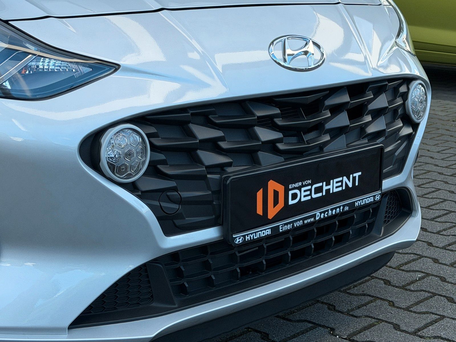 Fahrzeugabbildung Hyundai i10 1.2 Trend SHZ,PDC,AUT,DynLicht,FLA,LM,SpurH