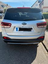 Kia Sorento 2.2 CRDi AWD Platinum Edition Automa... - Kia Sorento von privat