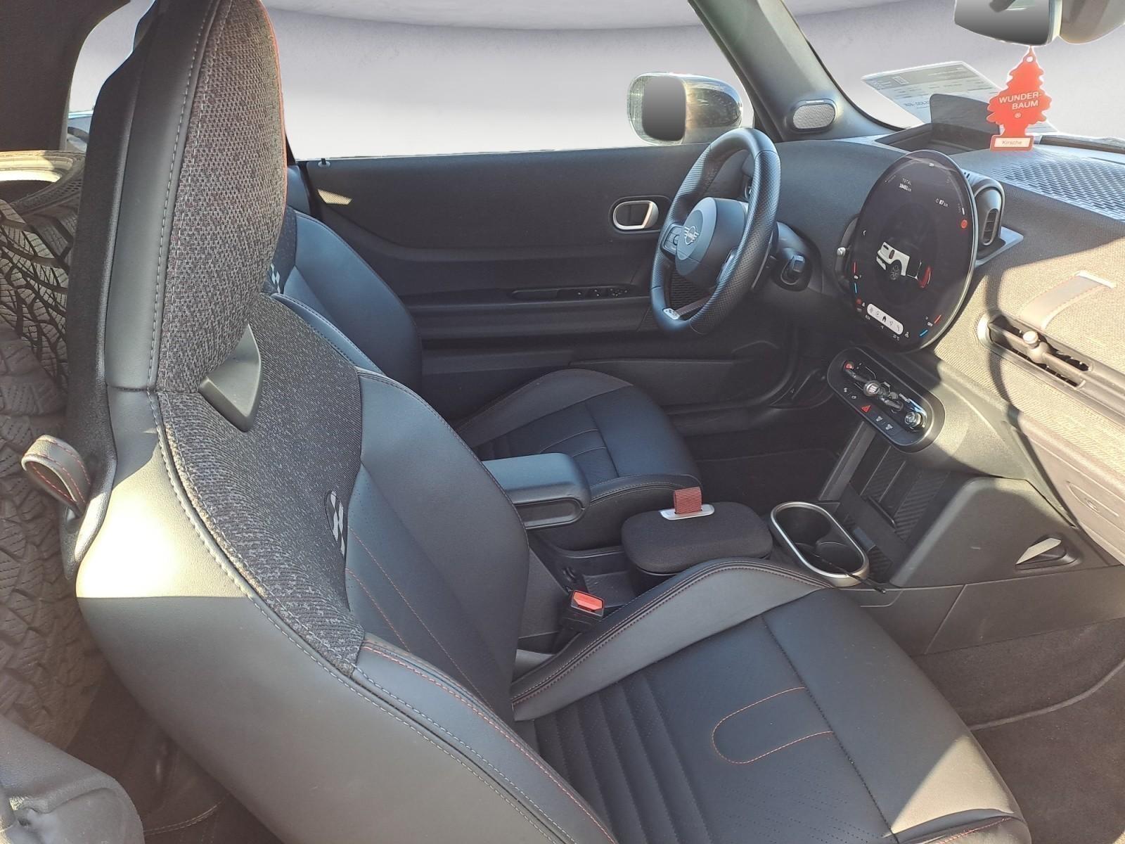MINI COOPER S Cabrio JCW Trim Steptronic John Cooper 
