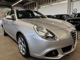 Alfa Romeo Giulietta 1,4 Turbo-Xenon-Scheckheft Lückenlos - gebrauchte Alfa Romeo Giulietta aus dem Jahr 2010