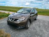 Nissan Qashqai J11 Tekna 4x4 - Nissan Qashqai J11