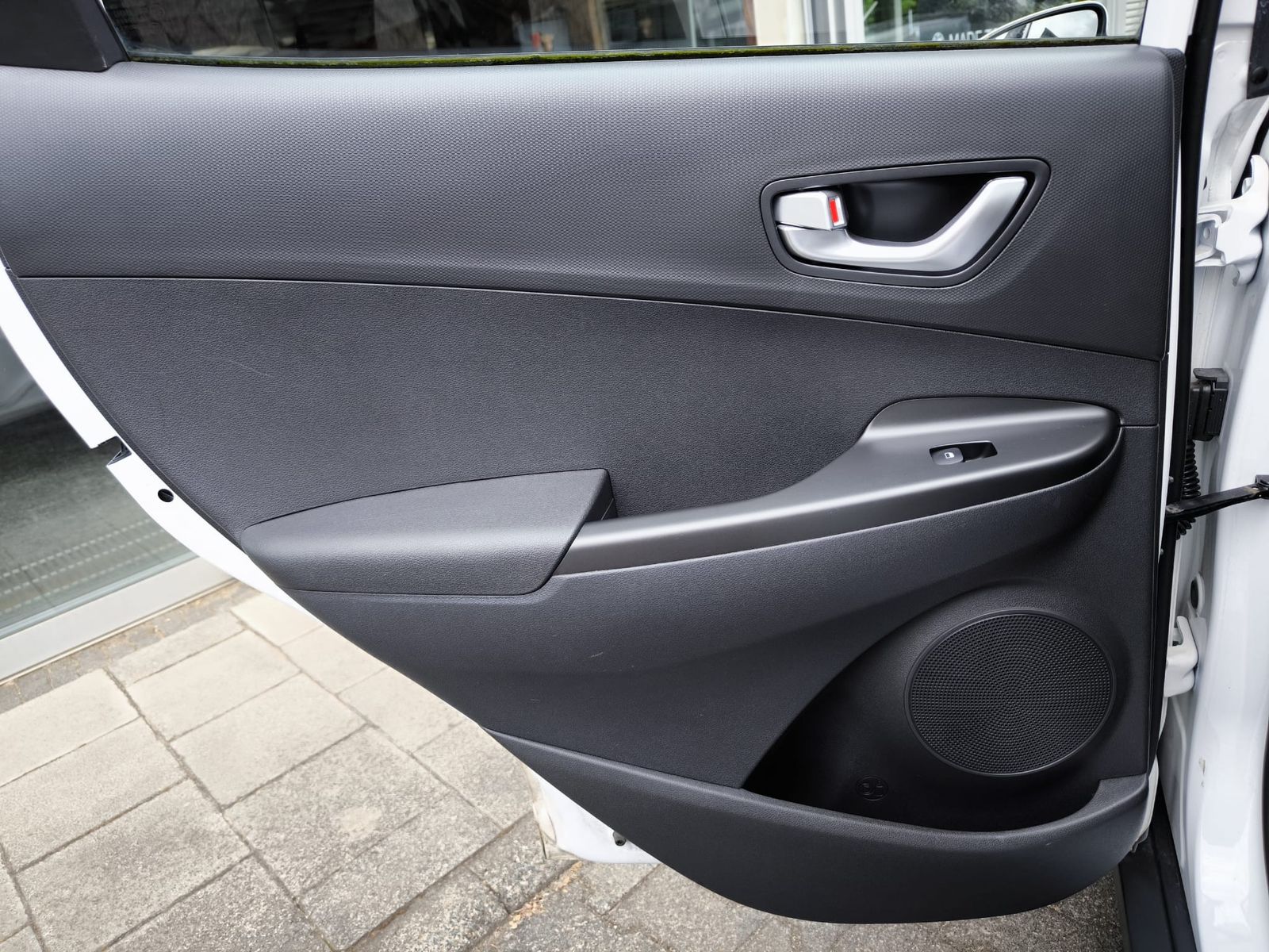 Fahrzeugabbildung Hyundai Kona Elektro Select SHZ+LHZ+KAMERA+ACC+DAB+