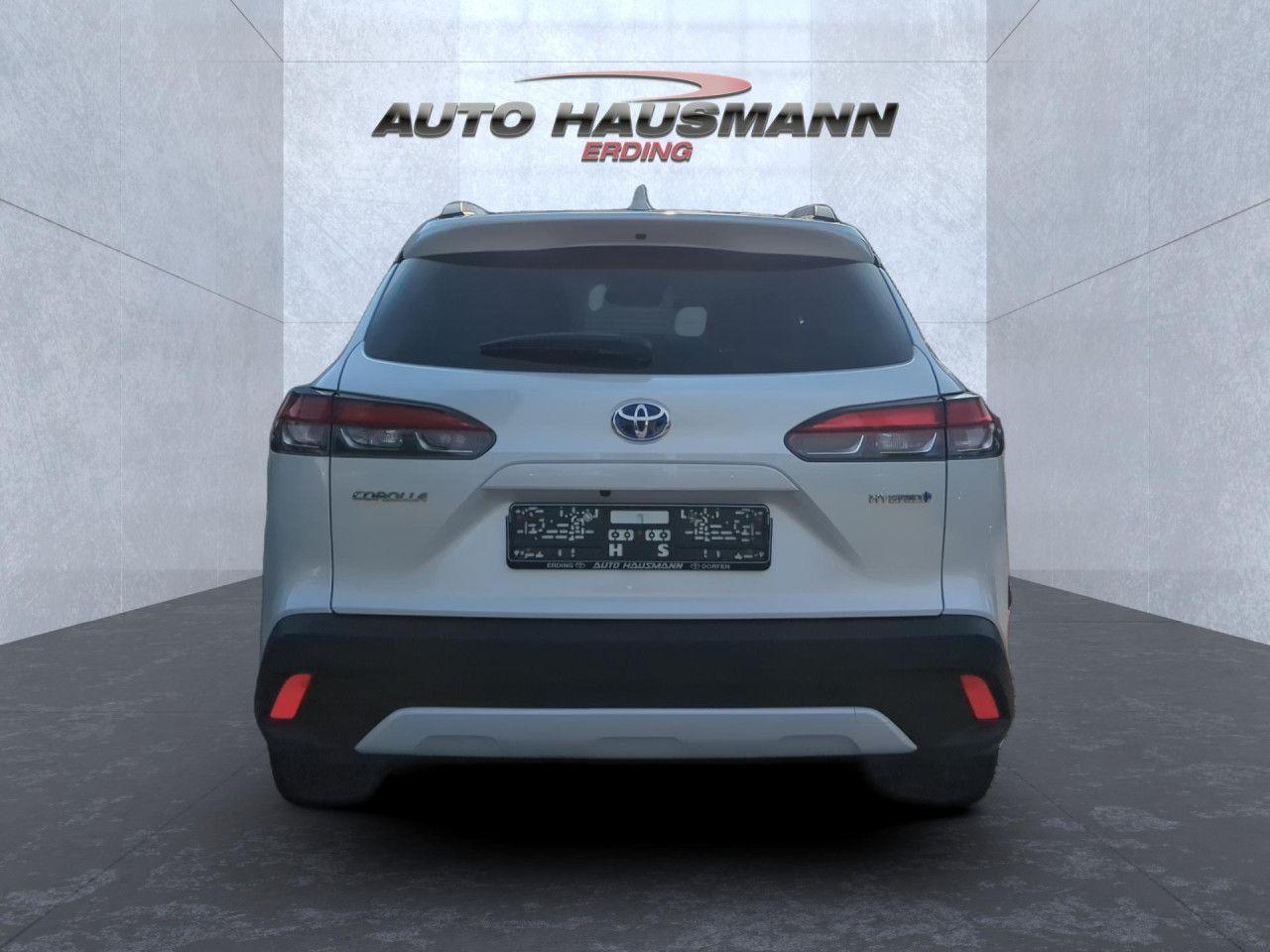 Toyota Corolla Cross Lounge 2.0l Hybrid 4x2 PanoJBL