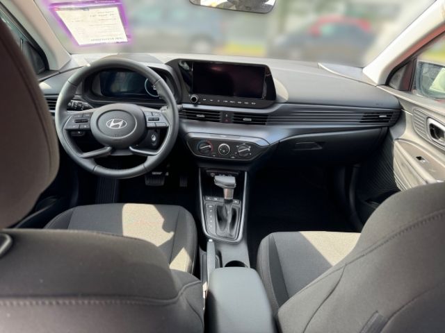 Fahrzeugabbildung Hyundai i20 Facelift 1.0 T-Gdi 48V DCT 100PS Trend Navi