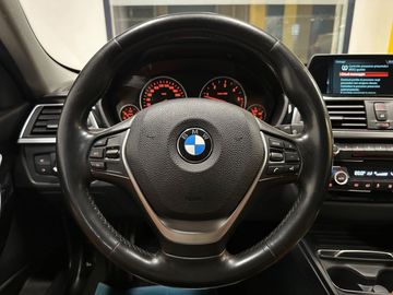 BMW 320 - 8