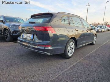 Volkswagen Golf - 6
