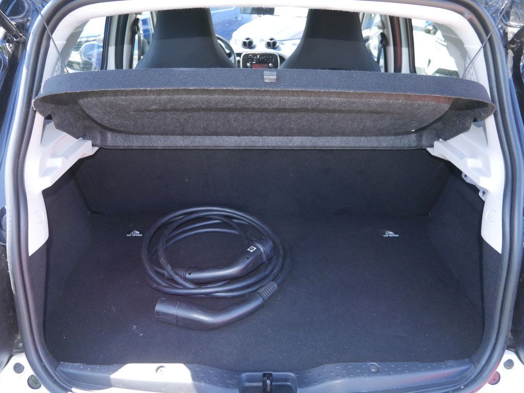 Fahrzeugabbildung Smart EQ forfour KLIMAAUTOMATIK