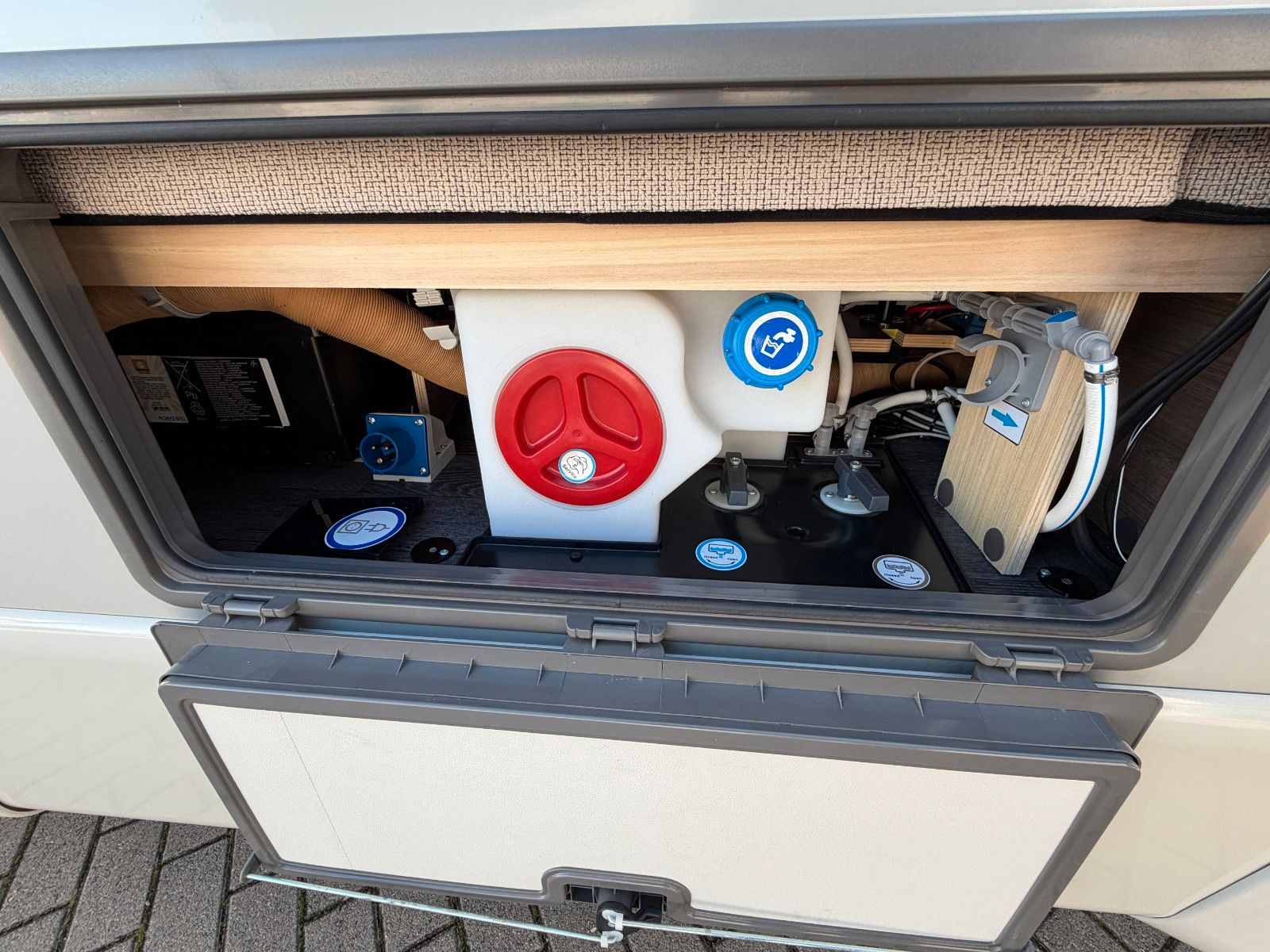 Fahrzeugabbildung Knaus Tourer Van VANSATION 500  LT
