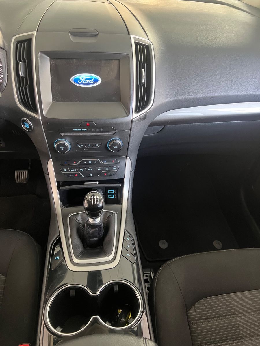 Fahrzeugabbildung Ford Galaxy Business 2.0 TDCI * 7.Sitzer * NAVI *
