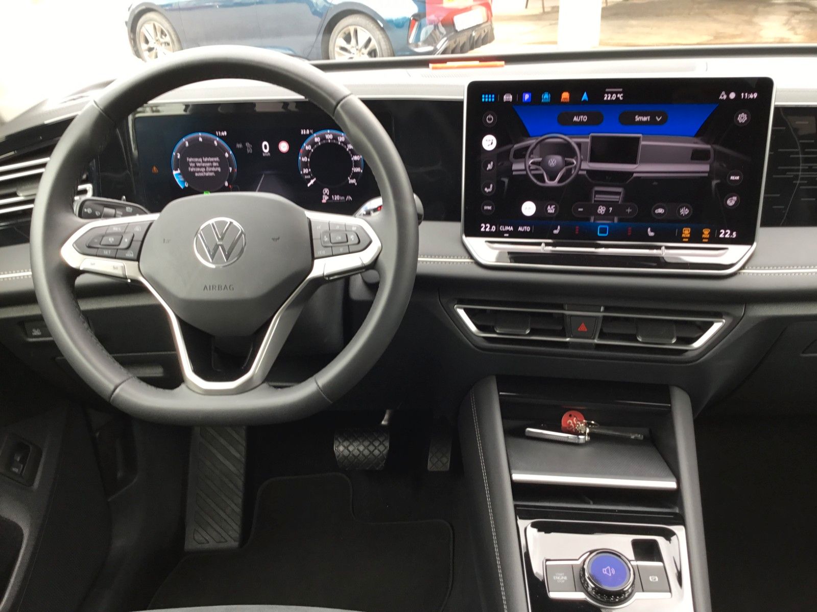 Volkswagen Tiguan 1.5 eTSI DSG Elegance AHK Navi 18 ACC foto 12