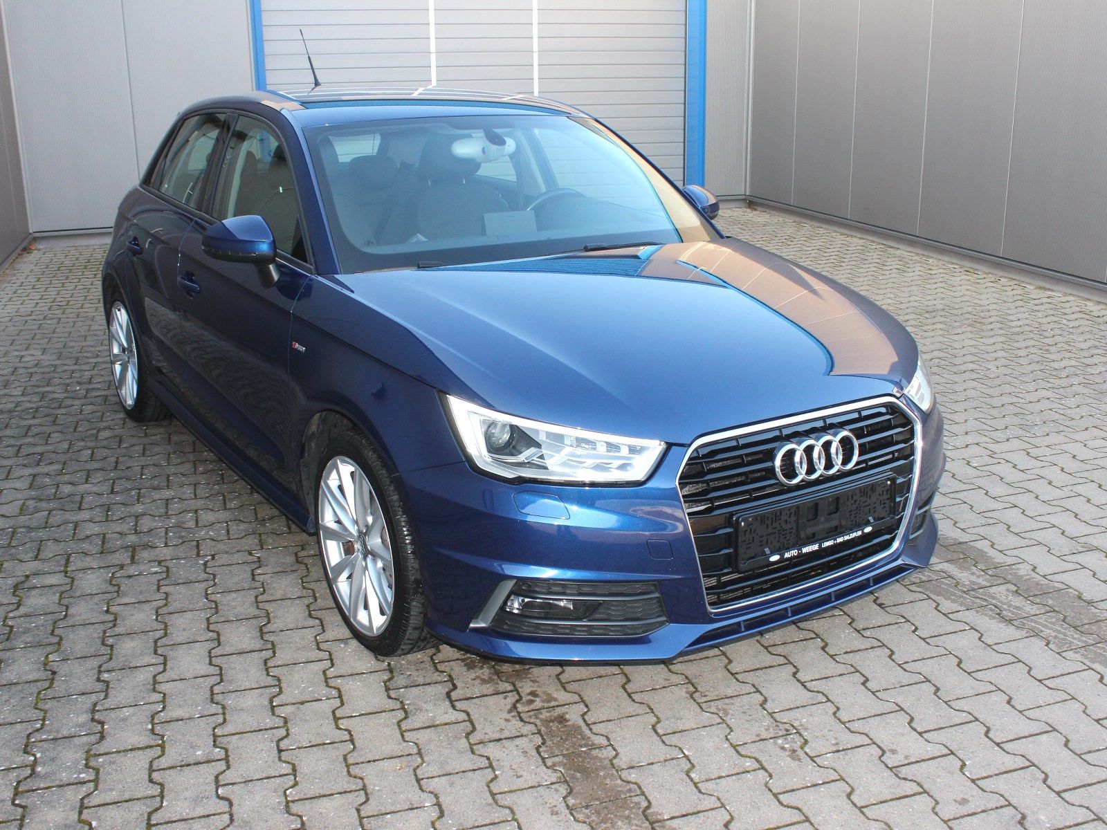 Fahrzeugabbildung Audi A1 basis ultra 1,0 TFSi
