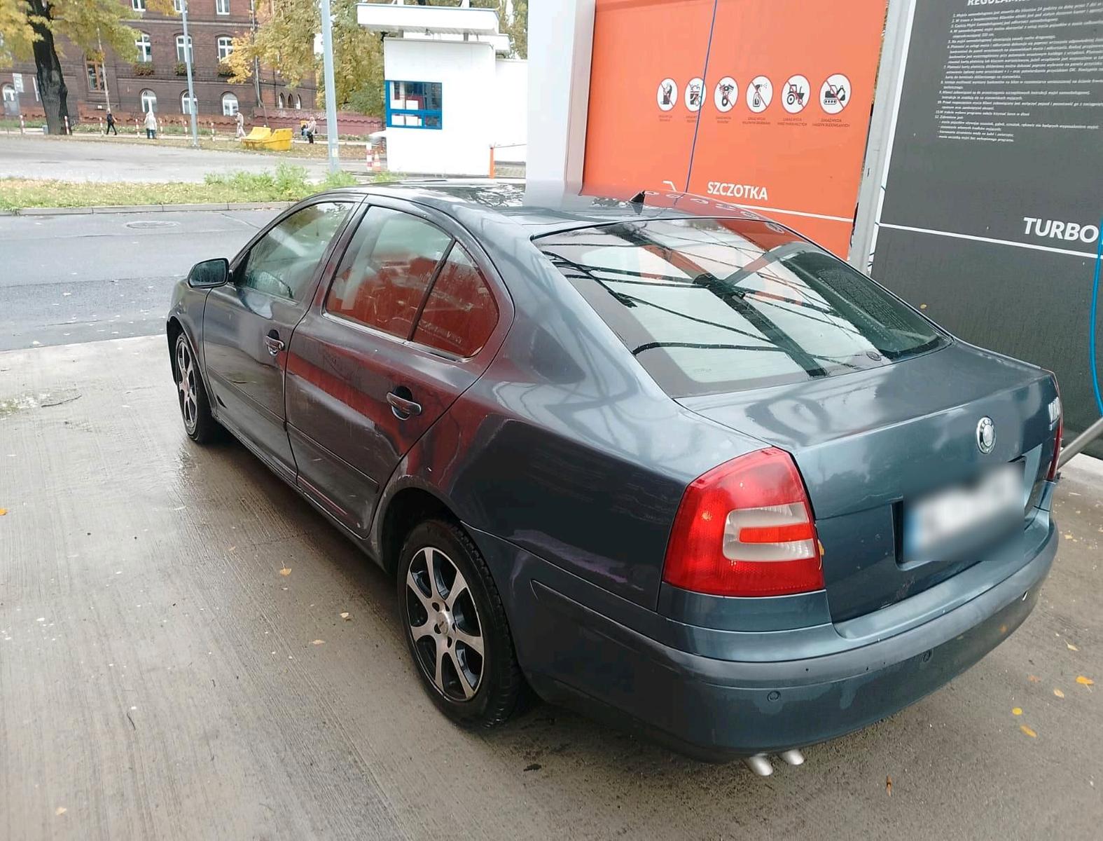 Skoda Octavia 2008 — engine