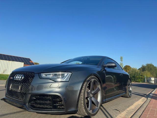 Audi RS5 Coupe 4.2 FSI quattro