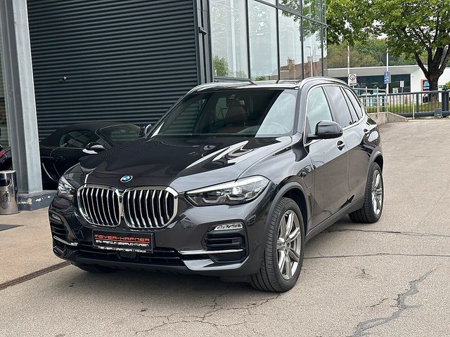 BMW X5 xDrive45e PHEV Aut. / Pano / Head Up / Har...