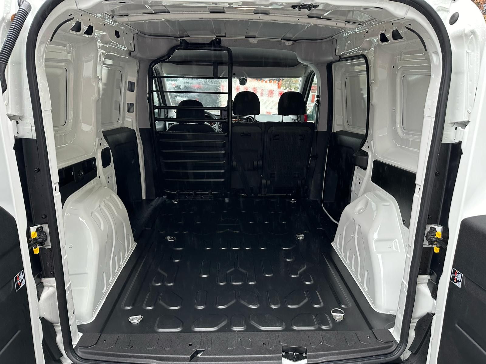 Fahrzeugabbildung Fiat Doblo 1.6 SX 3 Sitze NAVI KAMERA GARANTIE 12/202