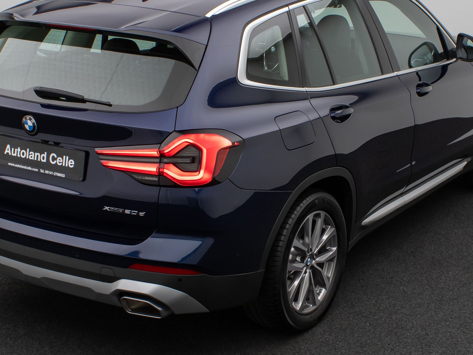 Fahrzeugabbildung BMW X3 xD20d Kamera DAB HiFi Lenkrhz AHK Alarm Sport