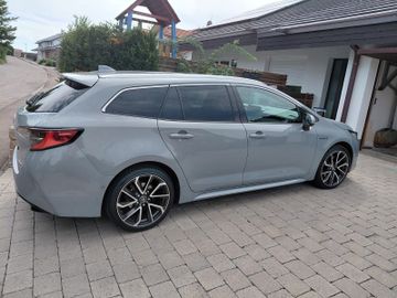 Toyota Corolla - 4
