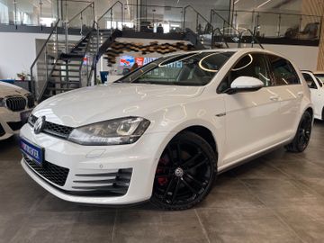 Volkswagen Golf VII Lim. GTD BMT *NAVI*SZHZ*PDC*BI-XENON*