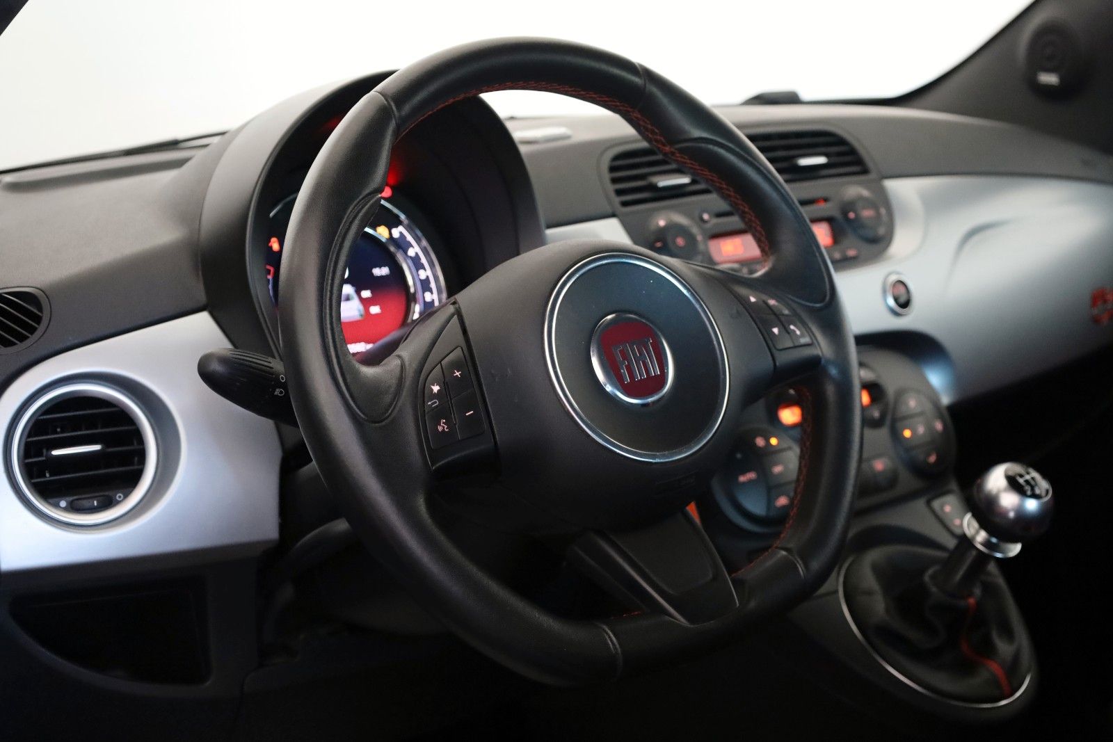 Fahrzeugabbildung Fiat 500 S Limited Edition Sport Paket Klimaautomatik