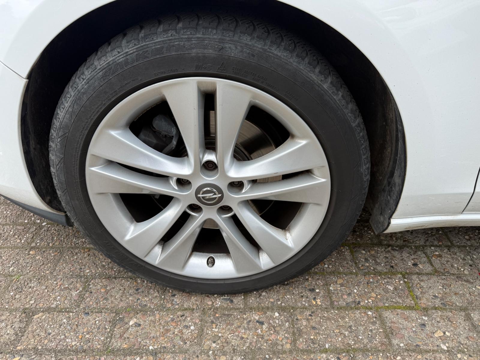 Opel Zafira Aut.7Sitzer Navi Bi-Xenon FlexFix Kamera