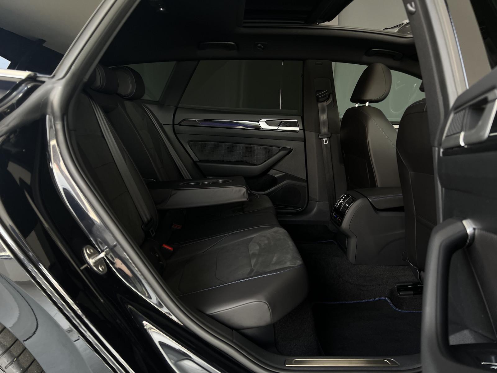 Volkswagen Arteon R 2.0 TSI 4MOTION*PANO*AHK*MATRIX*, миниатюра 12
