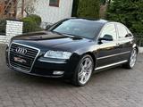 Audi A8 4.2 TDI quattro Standheizung*Klima*R.Cam*Xen* - Audi A8 aus 2008