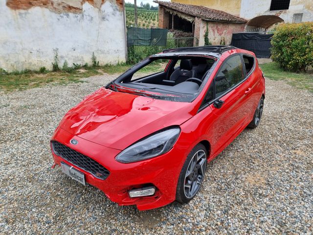 Ford Fiesta 1.5 Ecoboost 200 CV 3 porte ST